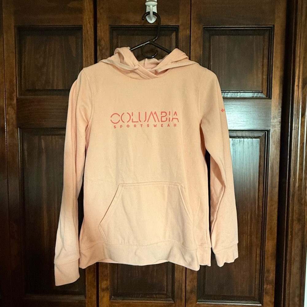 Columbia Women's Light Pink Hoodie Sweater
